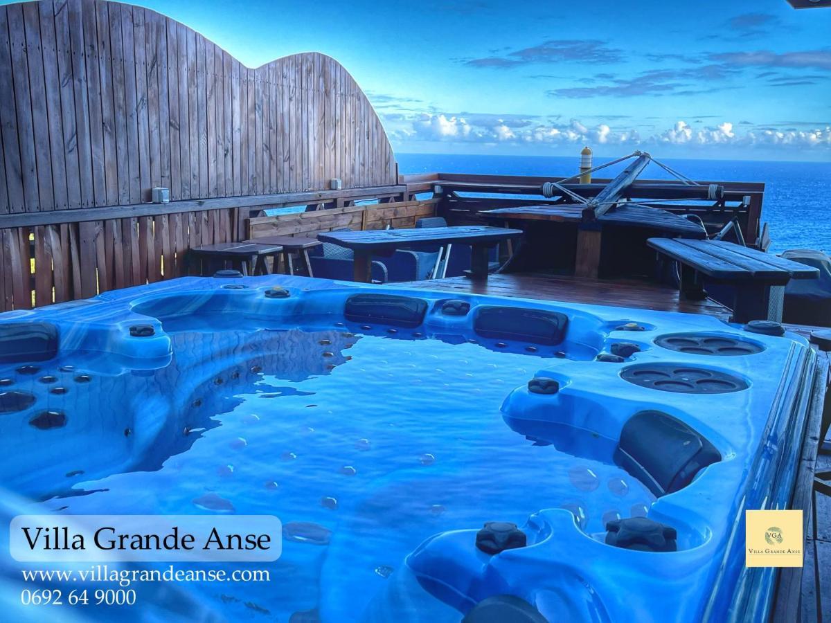 Villa Grande L'Anse Petite-Ile Exterior photo